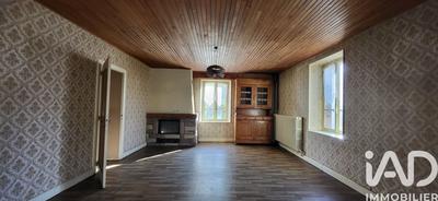 Maison - 220 m² - 8 pièces