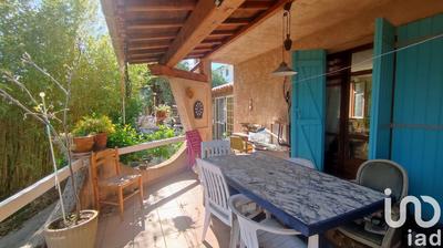 Maison - 170 m² - 6 pièces