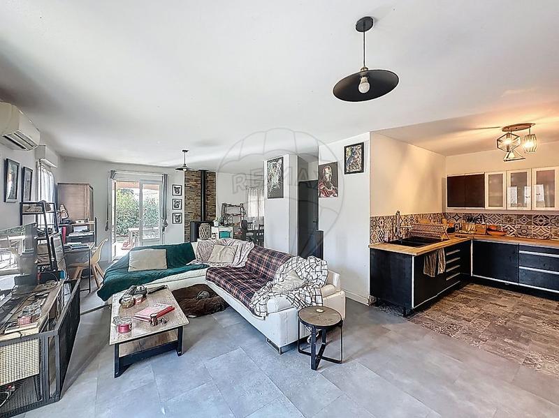 Maison - 106 m² - 6 pièces