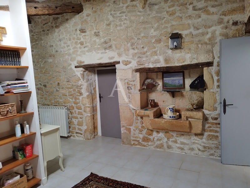 Maison - 247 m² - 5 pièces