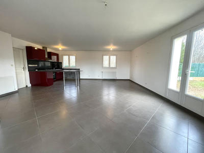 Maison - 99 m² - 4 pièces