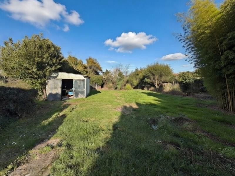 Terrain constructible - 764 m²