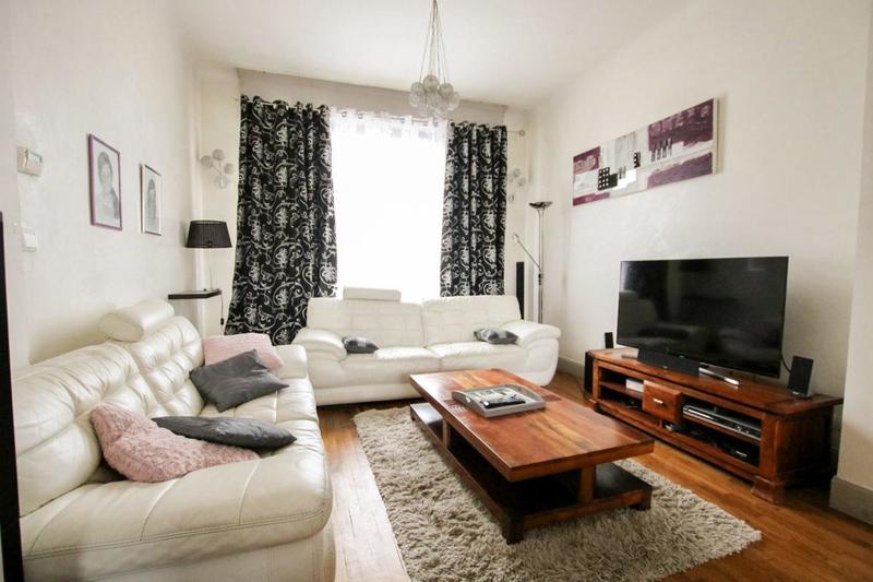 Maison de ville - 121 m² - 6 pièces