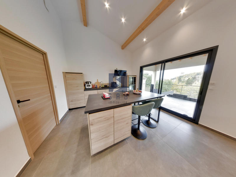 Villa - 120 m² - 5 pièces