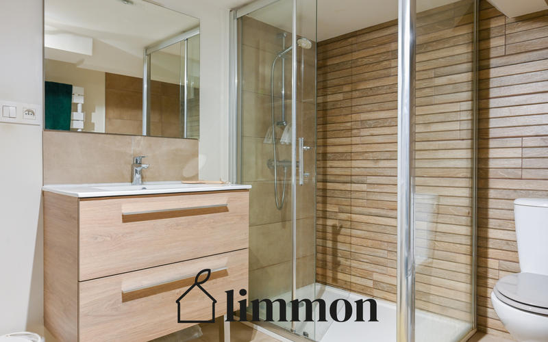 Maison - 211 m² - 6 pièces