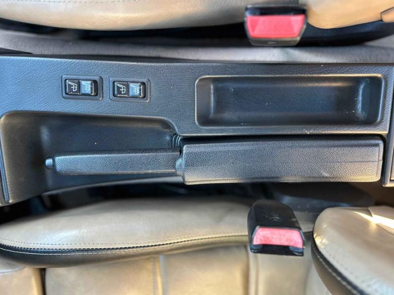 Bmw Série 3 325 Ia E30 Cabriolet rouge Bva 1990