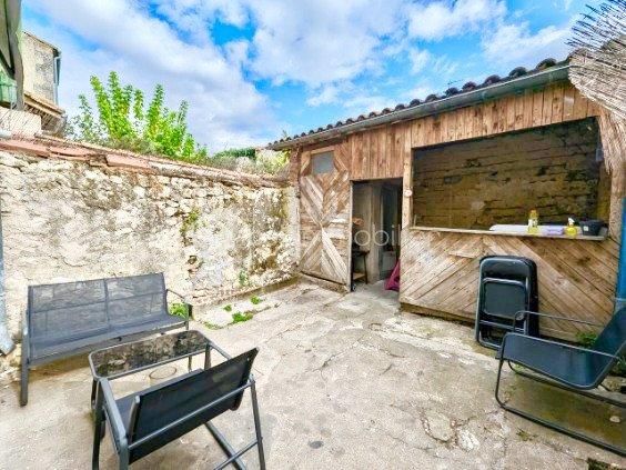 Maison - 84 m² - 4 pièces