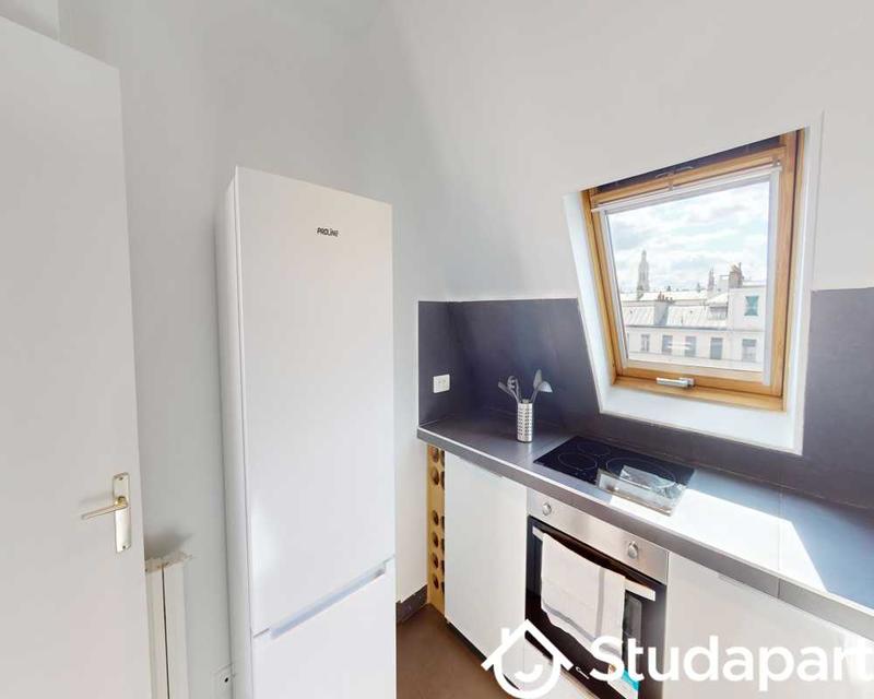 Chambre - 160 m² - 1 pièce