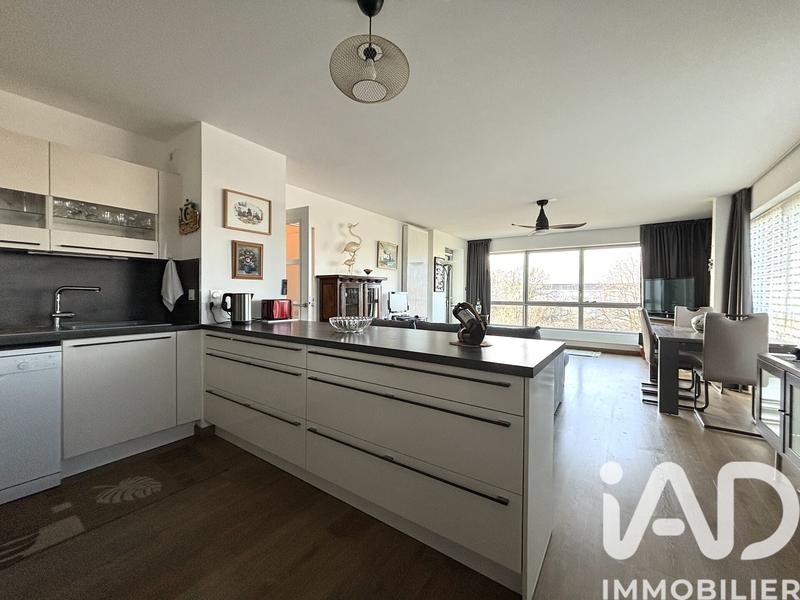 Appartement - 93 m² - 4 pièces