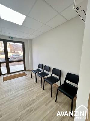 Local d'activités - 12 m² - 1 pièce