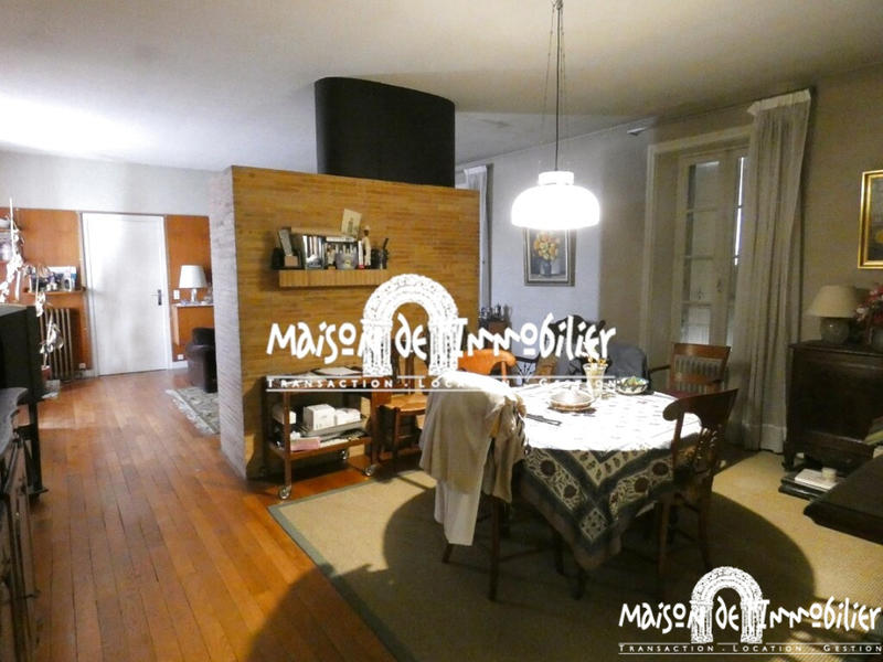 Immeuble - 680 m² - 16 pièces