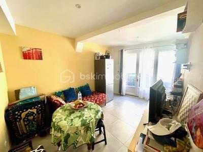 Maison de ville - 103 m² - 6 pièces