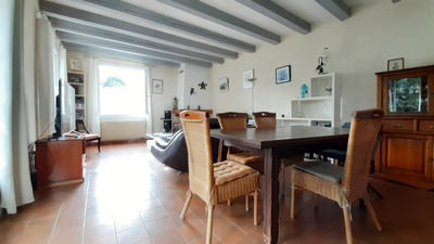 Maison - 138 m² - 5 pièces
