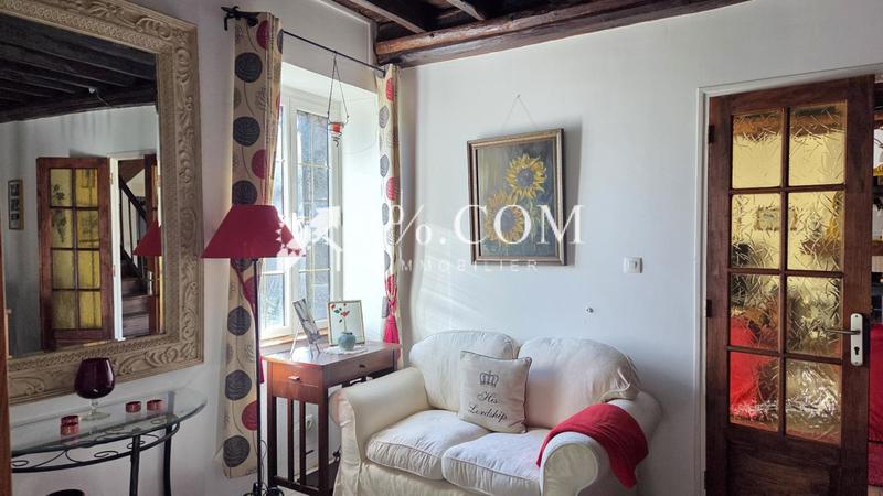 Maison en pierre - 202 m² - 9 pièces