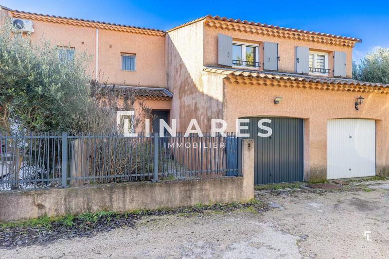 Maison - 92 m² - 4 pièces