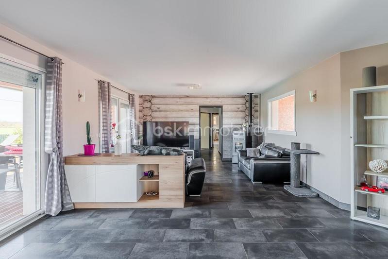 Maison - 190 m² - 7 pièces