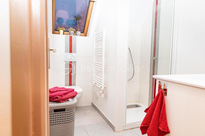 Maison - 127 m² - 5 pièces