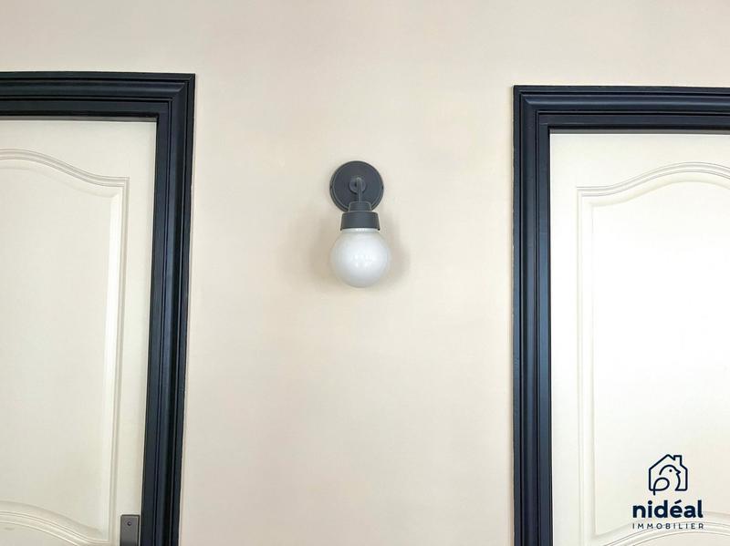 Appartement - 99 m² - 4 pièces