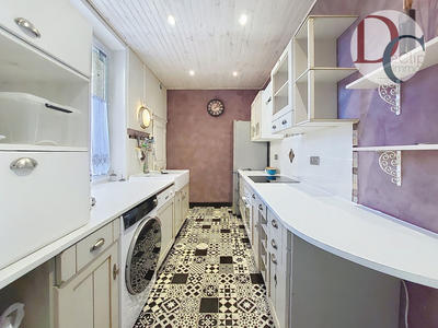 Maison - 95 m² - 5 pièces