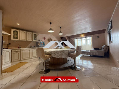 Maison - 138 m² - 3 pièces