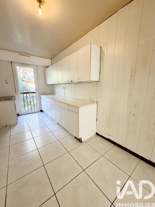 Appartement - 75 m² - 3 pièces