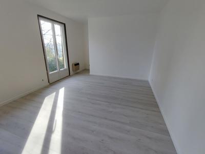 Maison - 76 m² - 4 pièces