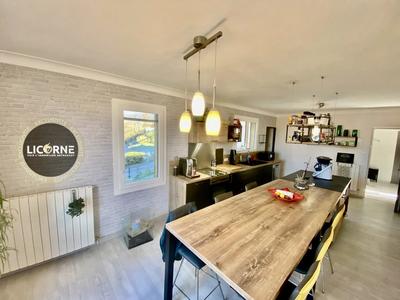 Villa - 195 m² - 7 pièces