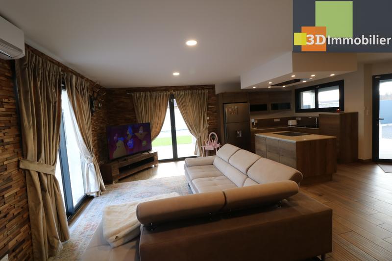 Maison - 131 m² - 6 pièces