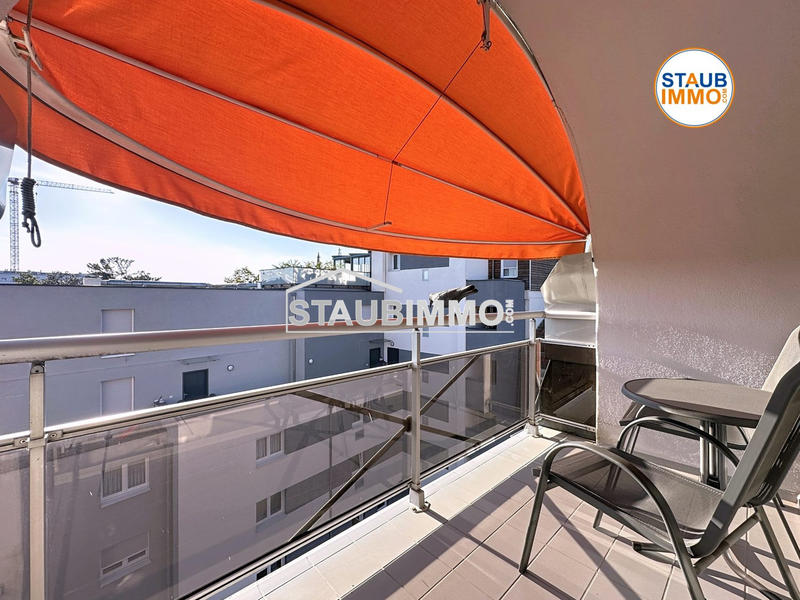 Appartement - 90 m² - 4 pièces