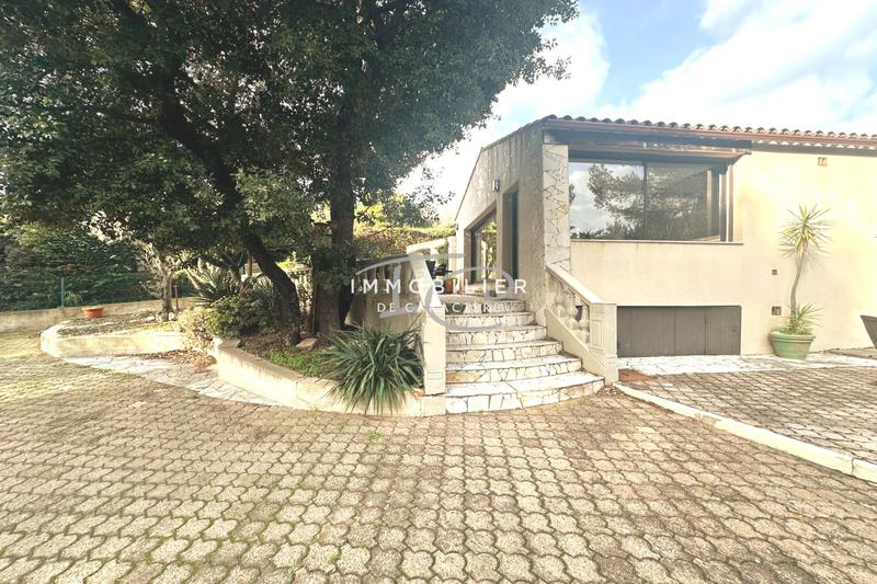 Maison - 159 m² - 5 pièces