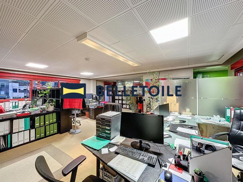 Bureau - 250 m²