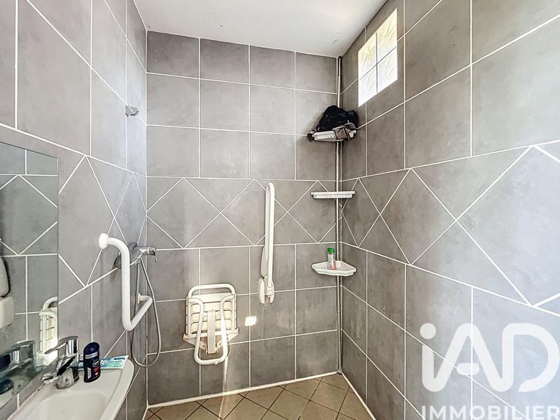 Maison - 244 m² - 10 pièces