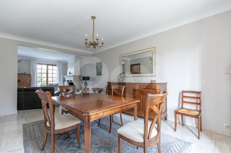 Maison - 128 m² - 5 pièces