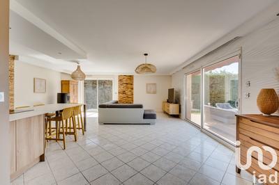 Maison - 161 m² - 6 pièces