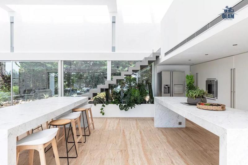 Villa - 600 m² - 6 pièces