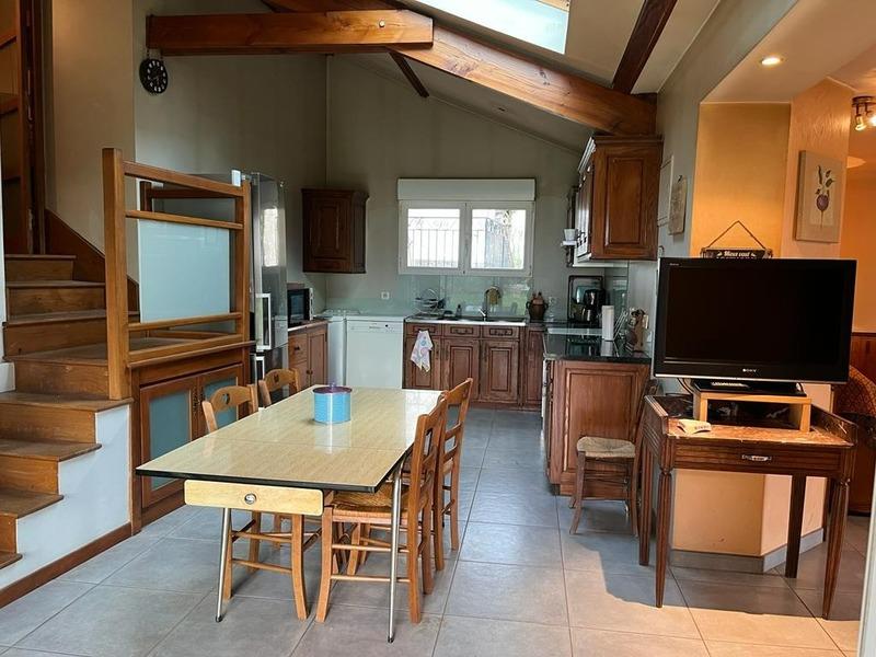 Corps de ferme - 157 m² - 7 pièces