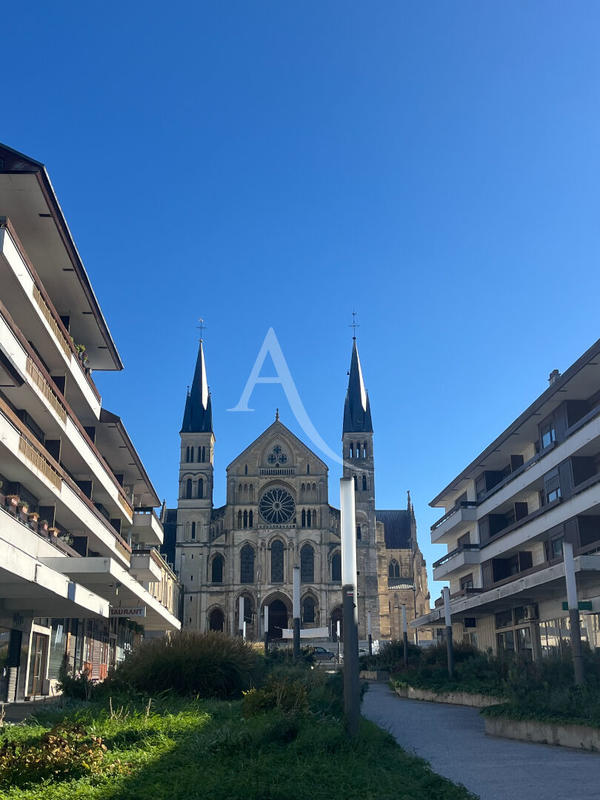 Local commercial - 69 m²