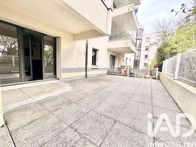 Appartement - 98 m² - 5 pièces