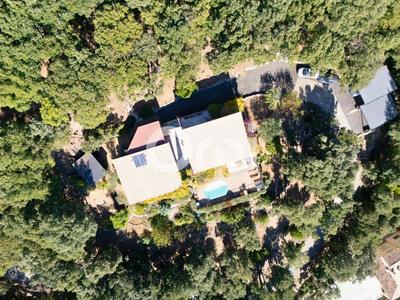 Villa - 218 m² - 5 pièces