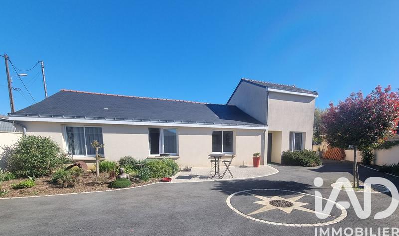 Maison - 183 m² - 6 pièces