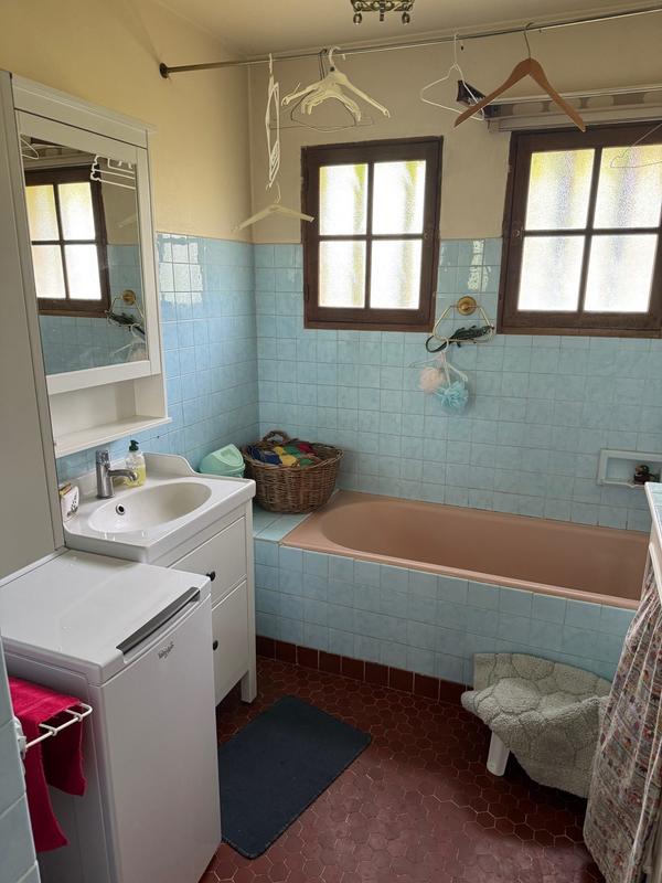 Maison - 144 m² - 5 pièces