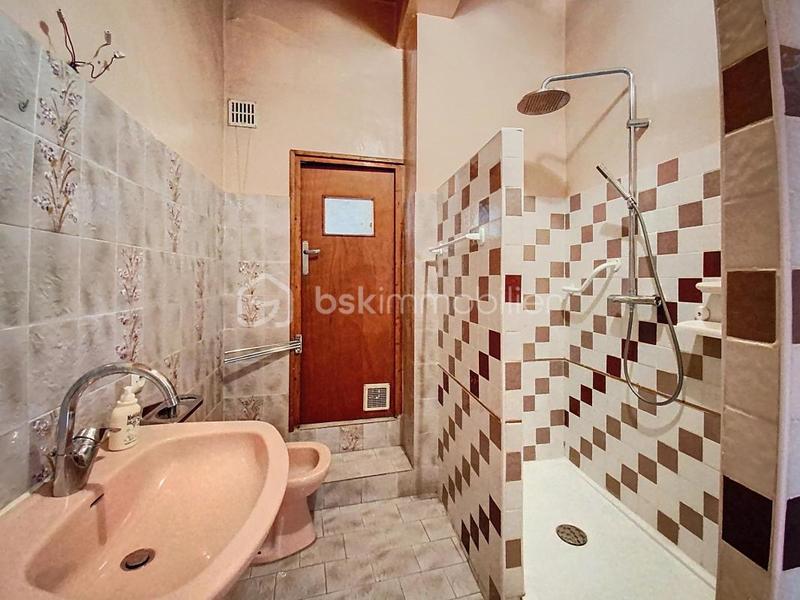 Maison de village - 263 m² - 8 pièces