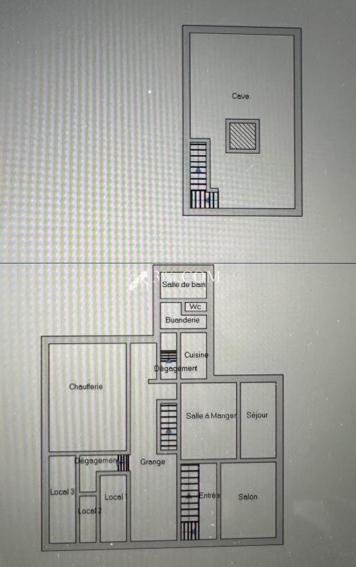 Maison de village - 252 m² - 11 pièces