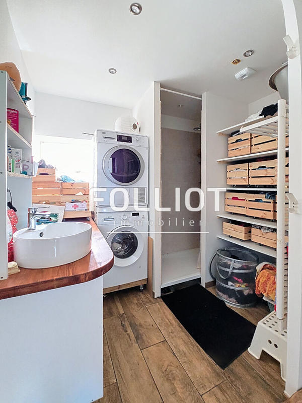 Maison - 74 m² - 6 pièces