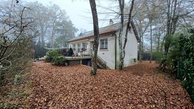 Maison - 107 m² - 6 pièces