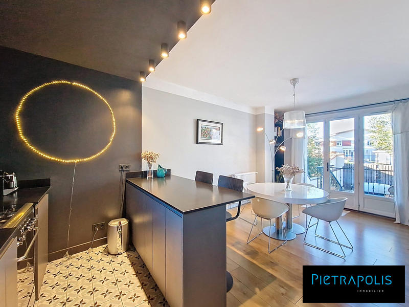 Maison ancienne - 140 m² - 5 pièces