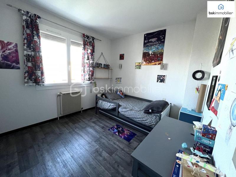 Maison - 77 m² - 5 pièces