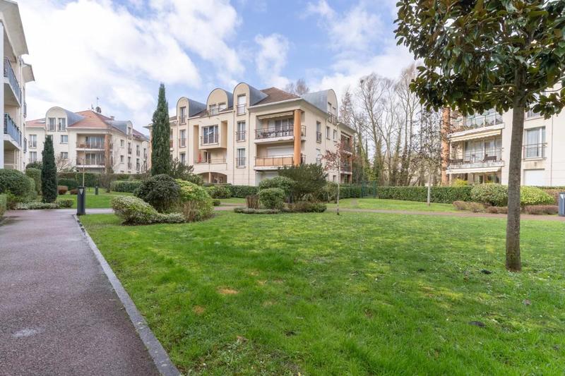 Studio - 36 m² - 1 pièce