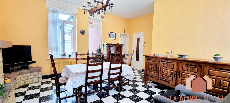 Maison - 88 m² - 4 pièces