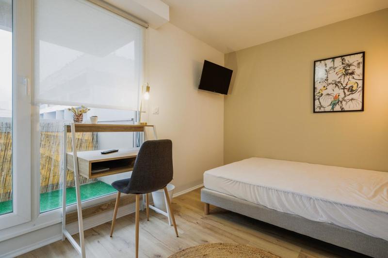 Appartement - 80 m² - 5 pièces